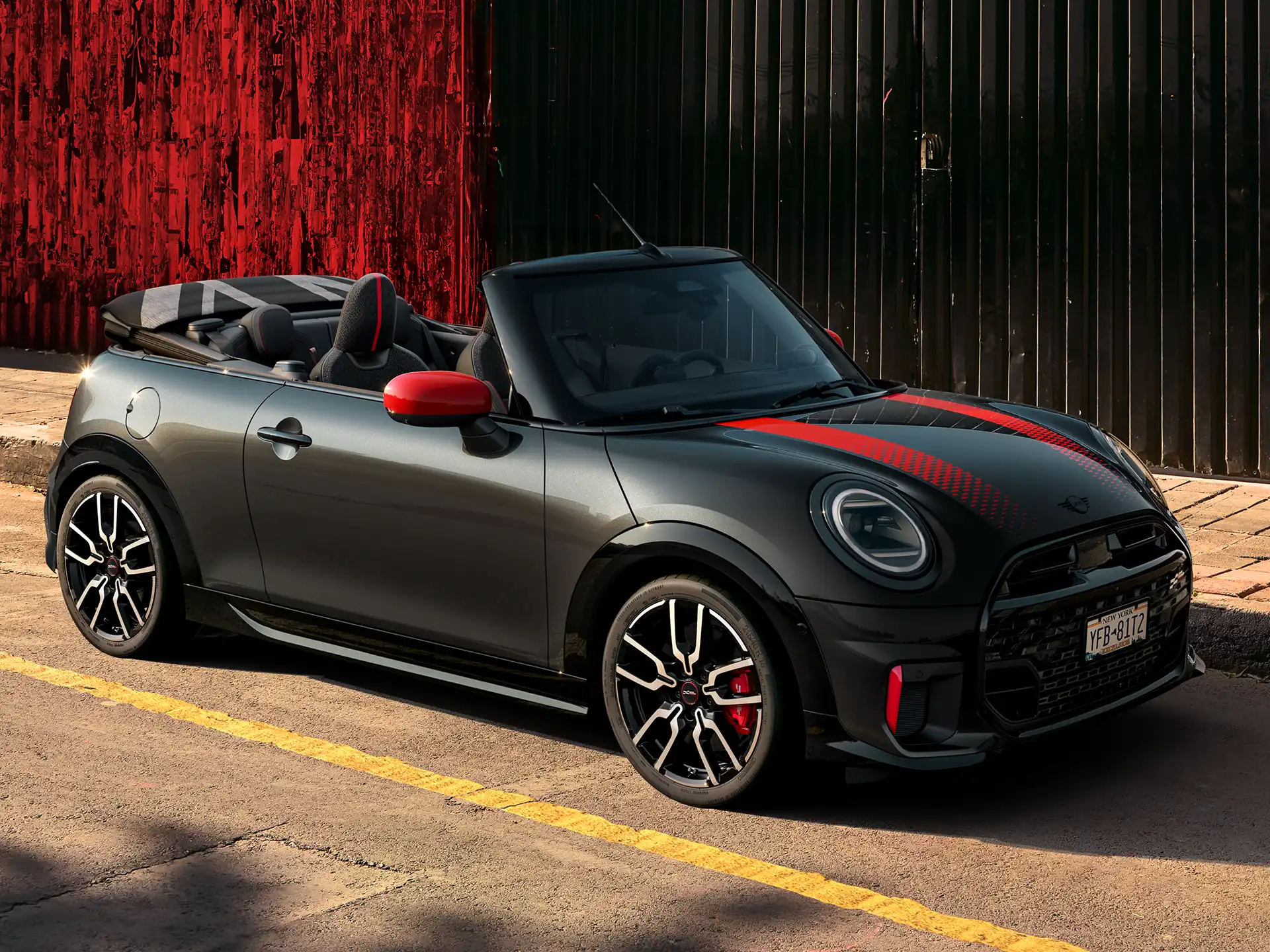 MINI John Cooper Works - F67 JCW zijaanzicht