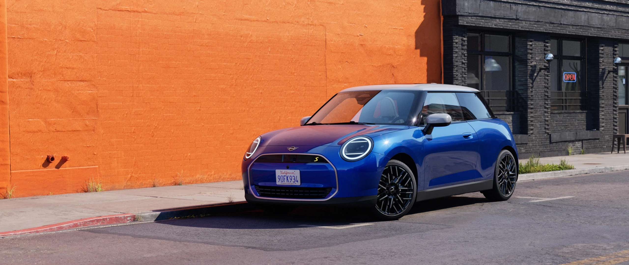 Home - Hoofdafbeelding - MINI Cooper Electric