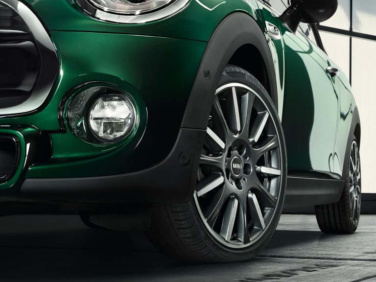 MINI Cooper 3-deurs – groen – wielen en banden